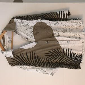 Parsley& Sage Button Down Rolled Tab sleeves Boho Casual Stretchy Relaxed Shirt